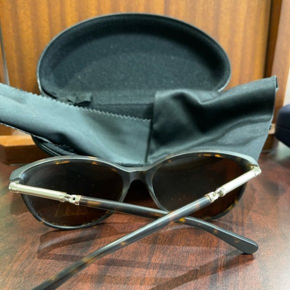 NWT Le Chic Polarized sunglass Tortoise/Brown - Picture 2 of 7